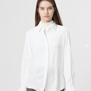 NWT Uniqlo Classic Rayon Button Up Blouse - Size M - White